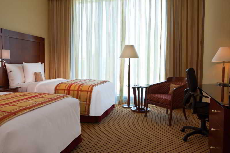 Courtyard By Marriott Doha City Center Exterior foto
